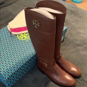 Tory Burch Boots